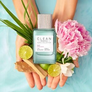 Clean Reserve h2eau “ brilliant peony” (alcohol free)